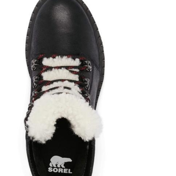 - Boot - Picture 3 of 6